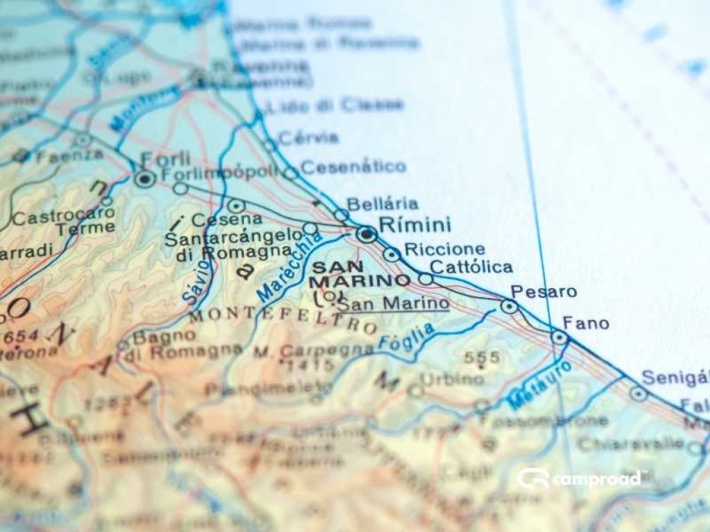 Do San Marino Kamperem