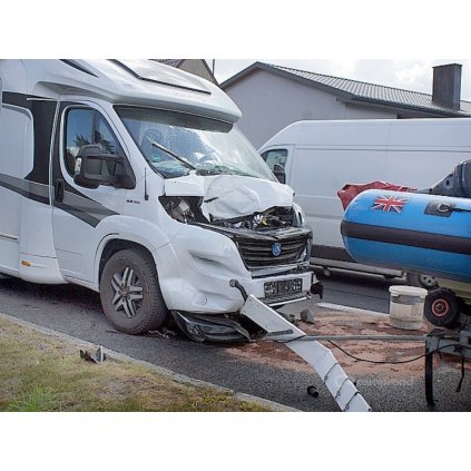 Laptop w kamperze waży 120 kg, a ciało człowieka 2,5 tony ...